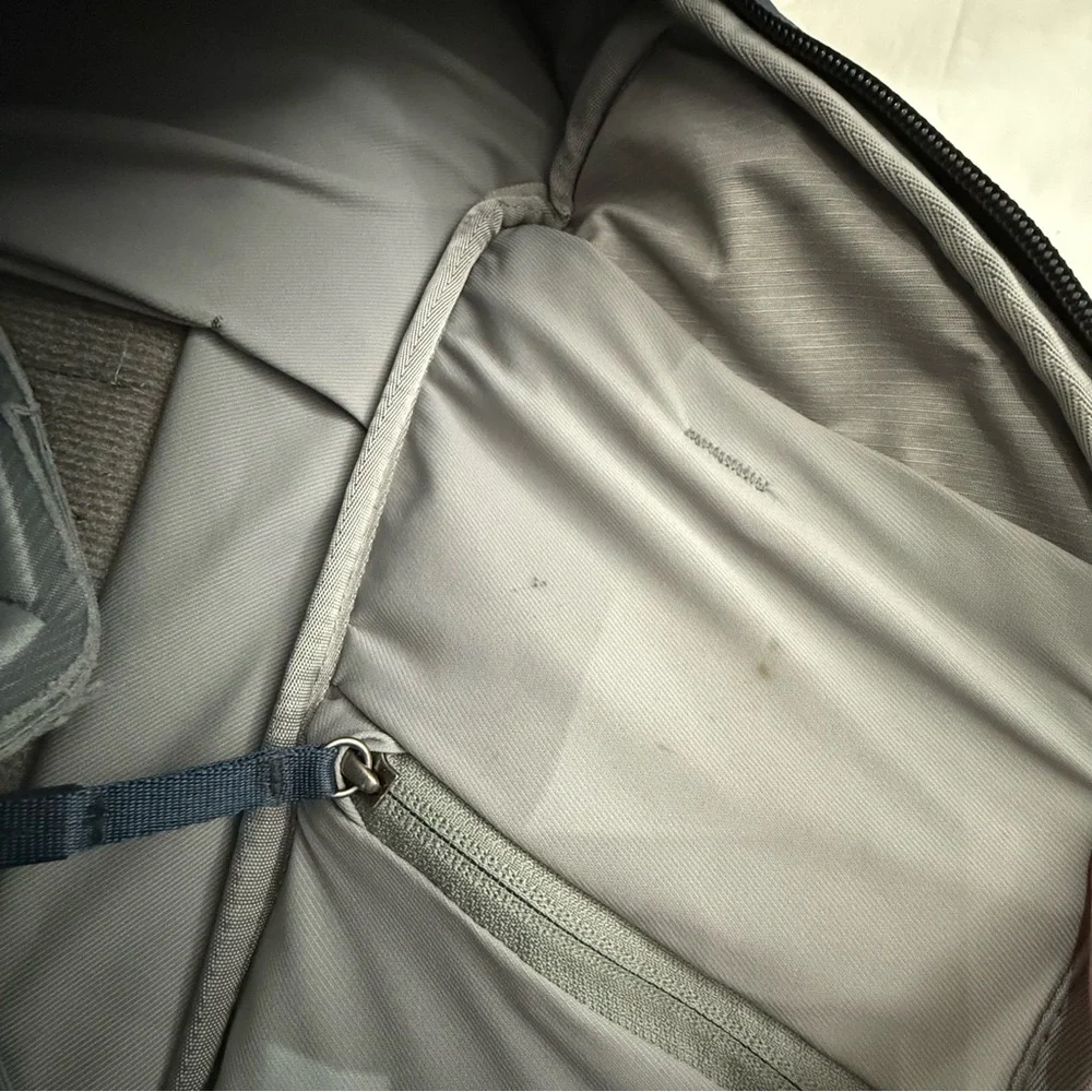 Peak Design Everyday Backpack 20L Weatherproof Camera Laptop Bag Midnight Blue - Picture 14 of 16